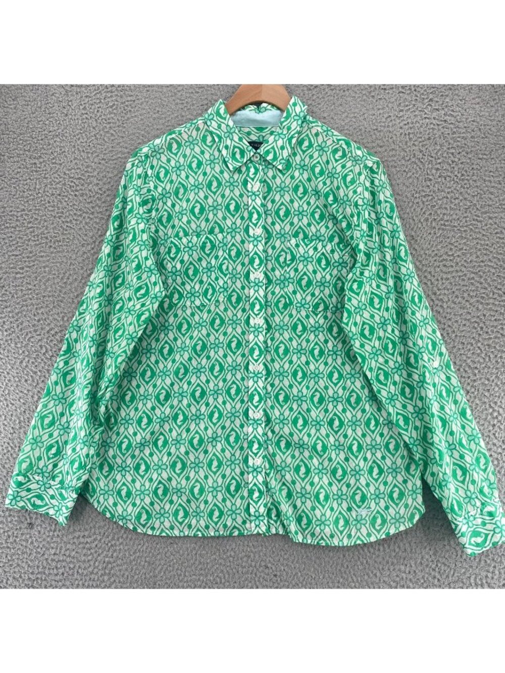 Talbots Shirt Womens 12 Green Seahorse Cotton Button Up Collar Roll Tab Sleeves
